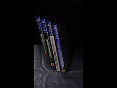 جهاز PS4 pro 1TP 4K مع دراعين و اربع العاب +لعبه زياده و جرابين دراعات - 5