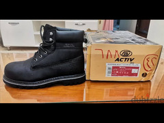 Activ safety boot