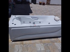 jacuzzi ideal standard  with showerroom acrylic