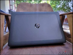 HP ZBook 15 G4 – Core i7-7g HQ – 16G Ram – 256G SSD+512G- AMD 4G