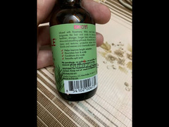 Mielle rosemary mint oil - 2