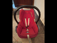 Maxi cosi cabriofix used in very good condition  5,000 EGP negotiable - 2