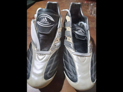 حذاء كرة قدم اديداس - 3