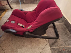 Maxi cosi cabriofix used in very good condition  5,000 EGP negotiable - 3