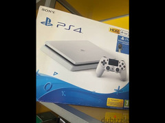 PlayStation 4 slim white