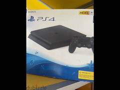 PlayStation 4 slim - black - 1