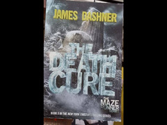 "The Death cure" by James Dashner ORIGINAL - 2