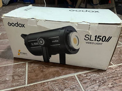 SL150 video light godox