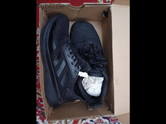 Adidas original shoes size 42 2/3 اديداس