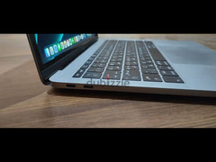 MacBook - 3