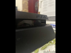 استعمال خفيف معاه الكرتونه وألعاب PS4 slim - 4