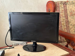 Samsung Monitor in Excellent condition - 2