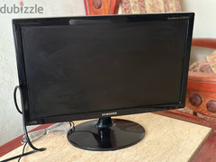 Samsung Monitor in Excellent condition - 4
