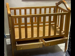 سرير اطفال عموله استعمال خفيف