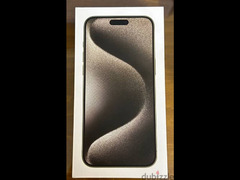 iphone 15 Pro max (256) natural titanium