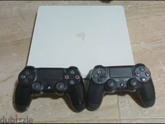 play station 4 - 1
