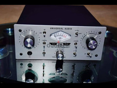 Universal Audio preamp 710 - 1