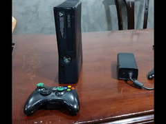 Xbox 360 with kinect 250GB HDD