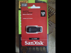 Sandisk flash Memory 128 New