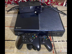 xbox1 used+2Controles +14games+Imported from America من غير العاب 8000 - 3