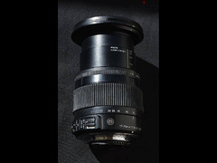 macro lens
sigma  17-70 dc macro f-2.8-4
compatible with nikon