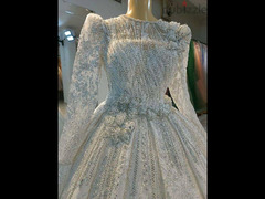 فستان زفاف ملكي خامات مستورده ومتوفر تشكيله مميزه باسعار مناسبه جدا - 4