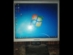 جهاز كمبيوتر hp amd a4 و شاشة سامسونج ١٧ بوصة