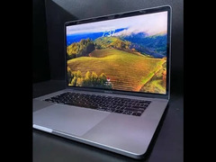 Apple- Macbook pro 15 inch - 2018, i7, 16GB - 1