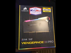 corsair vengeance pro rgb 16GB (2x8) cl16 kit BLACK 3200MHZ - 2