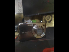 Camera Casio EX-S10