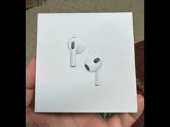 AirPods 3 - 1