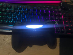 PS4 controller used like New - 2