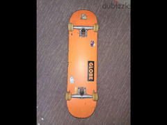 Globe skateboard neon orange 8.125"