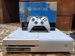 XBOX ONE (Sunset Overdrive White Edition)