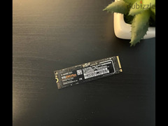 Samsung 970 EVO Plus 2TB NVMe M. 2 V-NAND SSD - 1