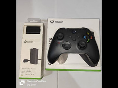Xbox series x controller with originao battery - 2