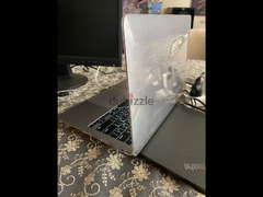 MacBook Air M1 2020 // 99% Battery - 3