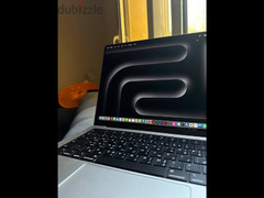 MacBook Pro m3 لسه مفتوحه علبته اتشحن ٣ مرات بس - 4