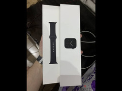Apple watch SE 44m used like new with extra cover & strap