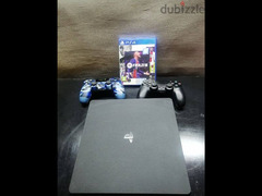 Playstation 4+ 1 game+ 2 joystick