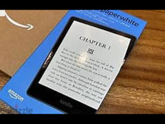 1 Month used Amazon Kindle (release 2022 11gen) light. 16GB - 6