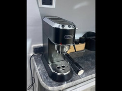 DeLonghi Dedica EC 685 - Espresso machine - 3