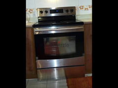 Samsung electric stove and oven - 2