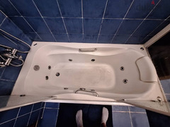 used Jaccuzzi in perfect condition - 4