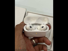 Airpods pro 2 lighting connector