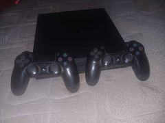 PlayStation 4 used بلايستيشن ٤ - 1