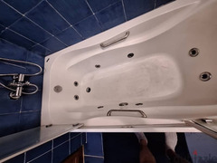used Jaccuzzi in perfect condition - 6